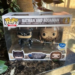 FUNKO POP! Batman and Aquaman 2 pack.